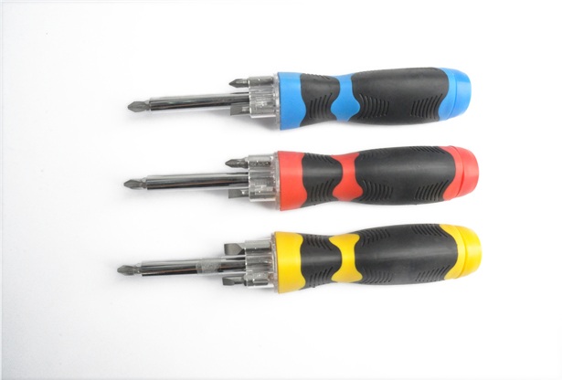 Screwdriver with LED light 3